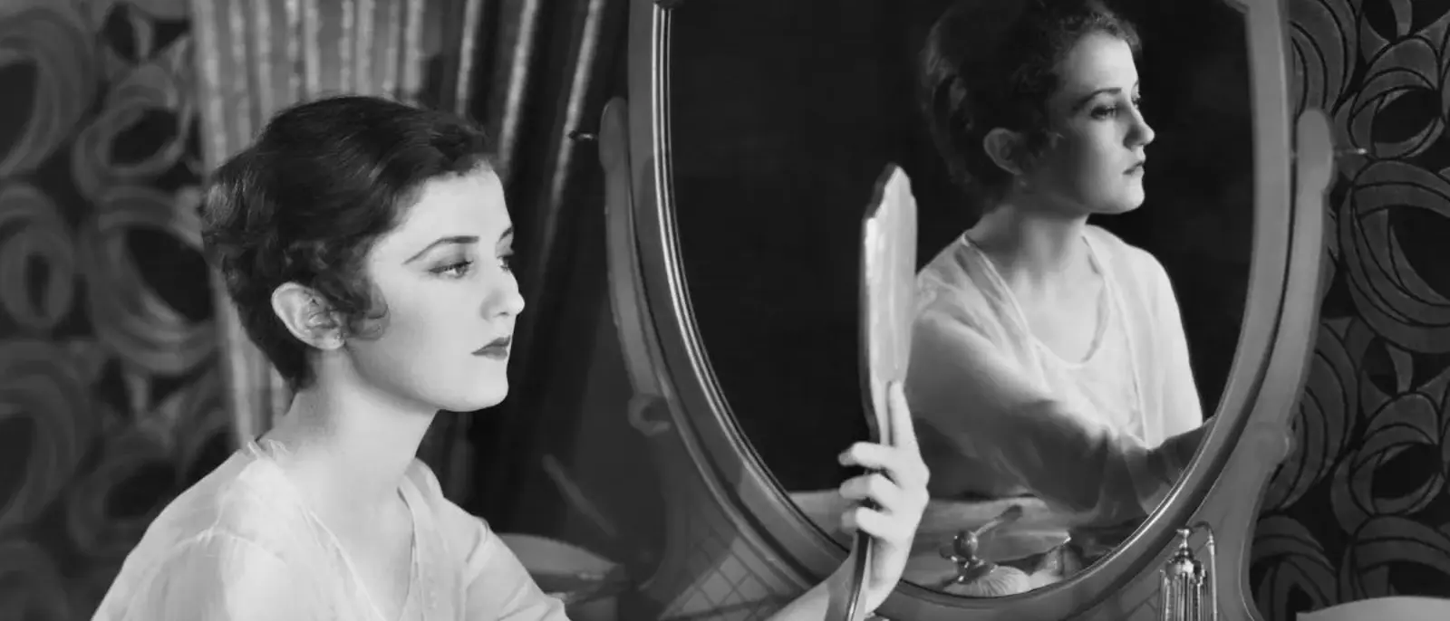 mirror, mirror, on the wall…